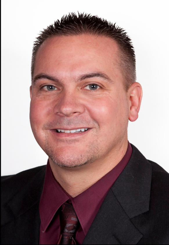 Comparion Insurance Agent Manny De Jesus